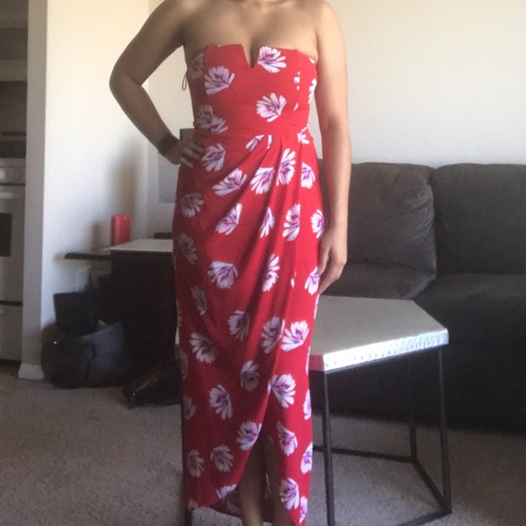 Express Red Floral Strapless Dress - Picture 2 of 4